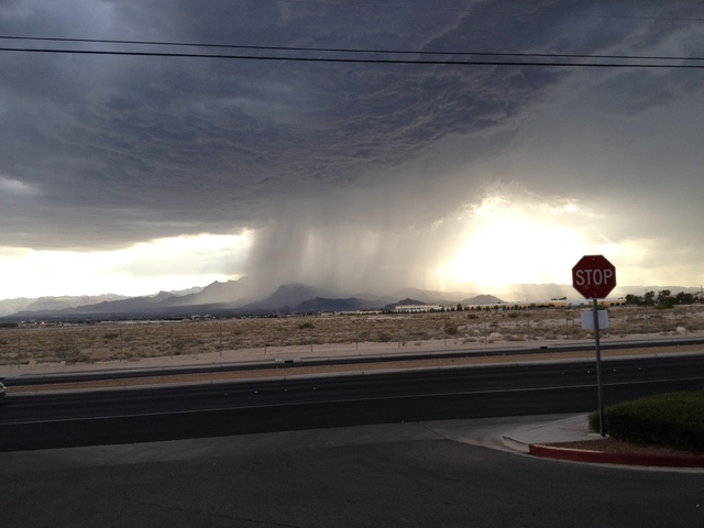 Check out yesterday’s crazy storm in Las Vegas — PHOTOS Las Vegas