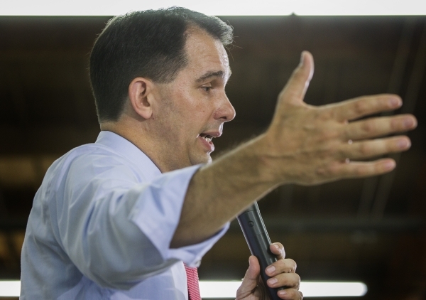 Walker pitches labor plan