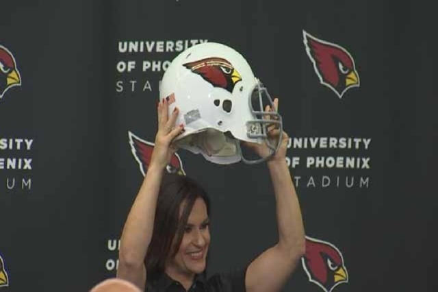 On Monday, July 28, 2015, the Arizona Cardinals announced the hiring of Jen Welter to the team‘s coaching staff. It is believed that she is the first woman to hold a coaching position of any ...