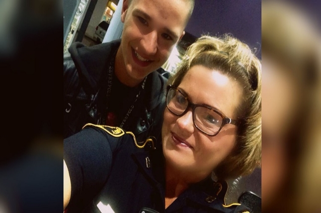 When Texas teen Mckinley Zoellner provided "backup" for Deputy Tommi Jones Kelley while pumping gas alone in the rain near Houston, Texas, Kelley snapped a selfie of the two of them and ...