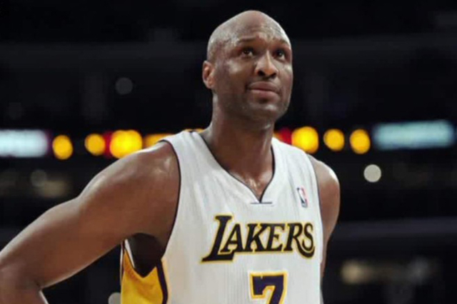 151015103829-lamar-odom-911-calls-rev-jesse-jackson-sot-nr-00012507-exlarge-tease.jpg