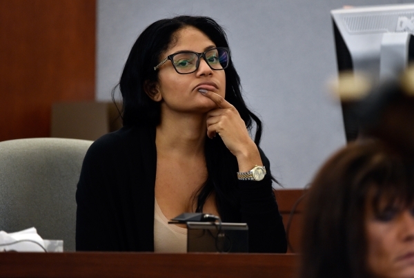 Former girlfriend Courtney Harper speaks on the witness stand during Ammar Harris‘s penalty hearing at the Regional Justice Center on Monday, Nov. 2, 2015, in Las Vegas. Harris, who faces th ...