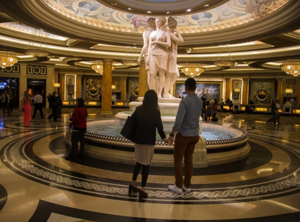 A couple views a statue at the entrance of Caesars Palace, 3570 S. Las Vegas Boulevard on Monday, Nov. 9,2015 Jeff Scheid/ Las Vegas Review-Journal Follow @jlscheid