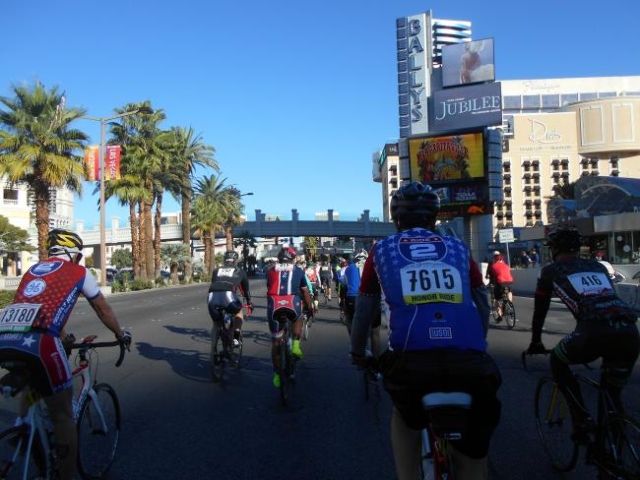 A record 800 bicyclists took to the Strip and roads in the Las Vegas area to honor and help injured veterans as part of the Ride 2 Recovery Honor Ride Saturday. (Alan Snel/Las Vegas Review-Journal)