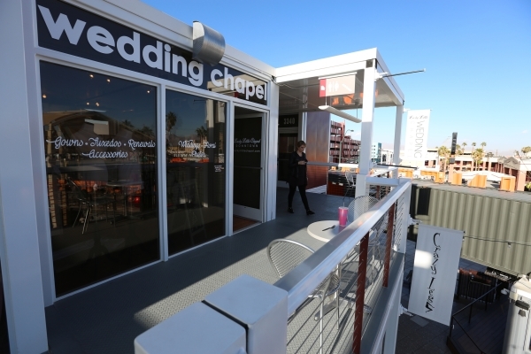 Denny's opens Las Vegas wedding chapel