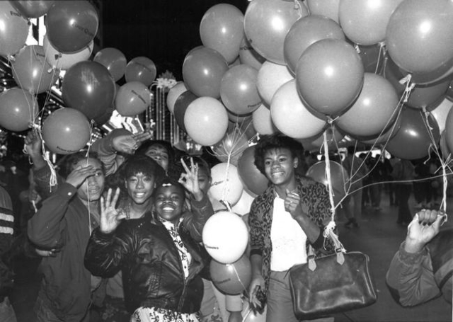 Revelers celebrate New Year‘s Eve on Fremont Street on Dec. 31, 1985. (W.C. Kodey/Las Vegas Review-Journal)