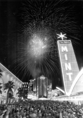 A large crowd is seen celebrating New Year‘s Eve on Fremont Street on Dec. 31, 1985. (W.C. Kodey/Las Vegas Review-Journal)