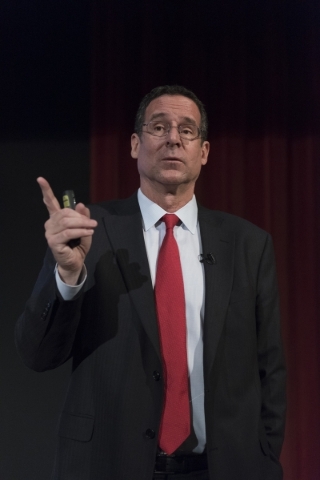 Robert E. Lang, UNLV director with Brookings Mountain West, speaks during a community forum about bringing light rail to The Las Vegas Valley at UNLV‘s Greenspun Hall Auditorium in Las Vegas ...