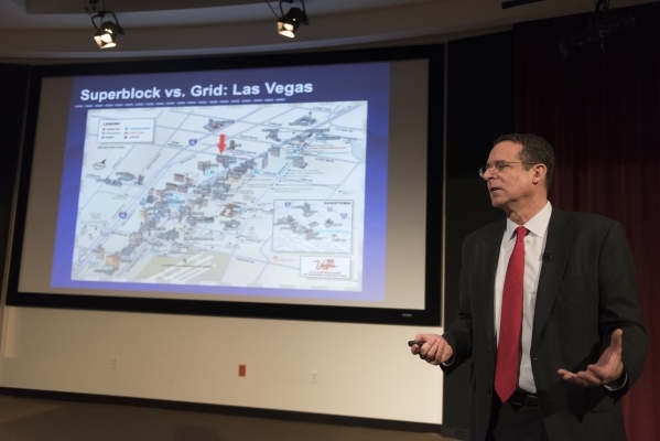 Robert E. Lang, UNLV director with Brookings Mountain West, speaks during a community forum about bringing light rail to The Las Vegas Valley at UNLV‘s Greenspun Hall Auditorium in Las Vegas ...