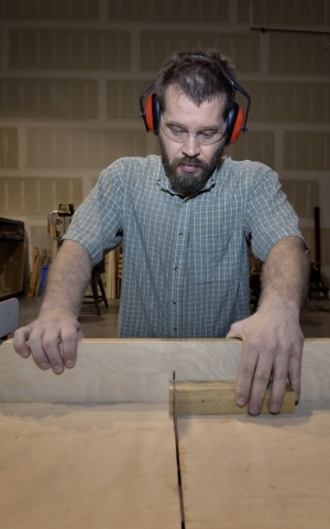 James Wynhoff saws a piece of wood while making an antique-style beer bottle opener at the Syn Shop at 1075 American Pacific Drive in Henderson on Wednesday, Jan. 13, 2016. Bill Hughes/Las Vegas R ...