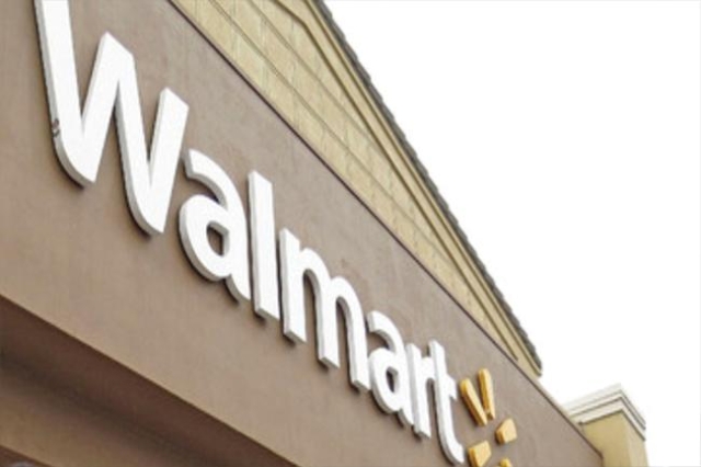 New Walmart supercenter opens in Las Vegas Valley