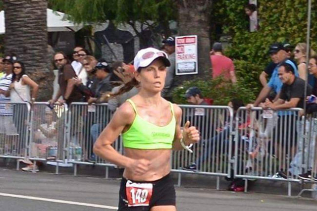 Las Vegas‘ Christina Vergara Aleshire runs in the 2015 Los Angeles Marathon. (Courtesy photo)