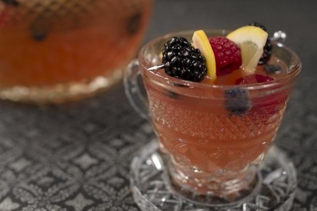 Champagne Punch (T-Mobile Arena)