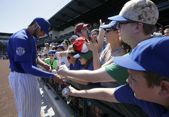 Chicago Cubs' Kris Bryant New Face of Express Men