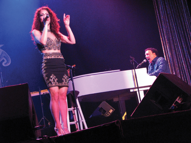 Janien Valentine and Frankie Scinta perform at the Plaza, Feb. 16, 2016
(F. Andrew Taylor/View)