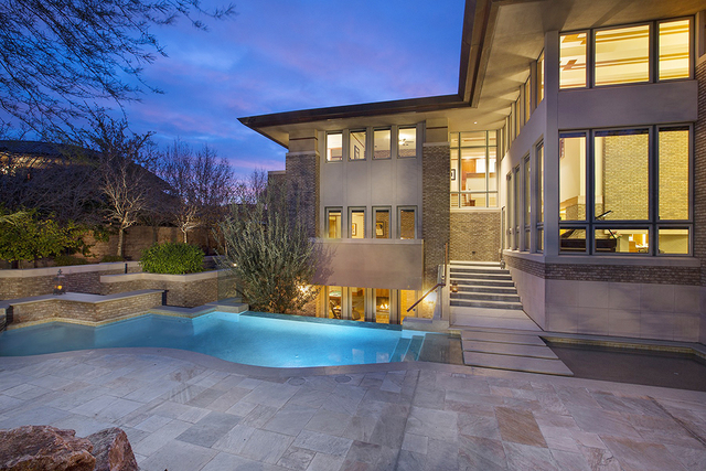 Frank Lloyd Wright-style home is listed for nearly $5 million. (Synergy Sotheby's International Realty)