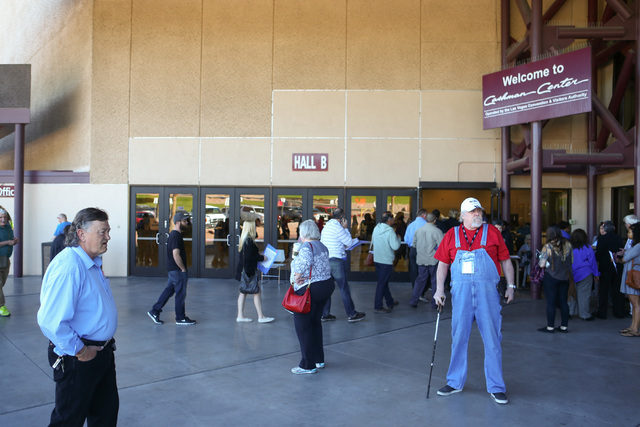 People line up to register at the Clark County Democratic Party Convention at Cashman Center in Las Vegas on Saturday, April 2, 2016. (Chase Stevens/Las Vegas Review-Journal) Follow @csstevensphoto