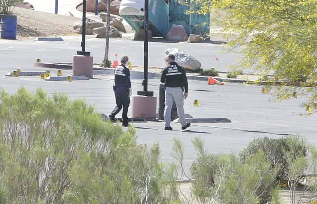 Las Vegas police are investigating a stabbing and shooting after one person died at Hollywood Park, near Hollywood Recreation Center on 1650 S Hollywood Boulevard on Saturday, April 23, 2016, in L ...