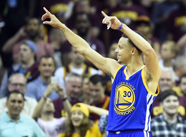 NBA Finals 2015 - Game 5: Stephen Curry shows MVP form with 37 points as  Golden State Warriors need one more win for title, The Independent