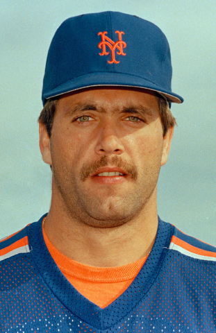 This is a 1987 photo showing New York Mets'  Wally Backman.  (AP Photo/Rusty Kennedy/AP file photo)