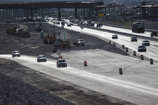 Motorists use a new ramp that transitions northbound U.S. 95 traffic to eastbound 215 Beltway on Friday, May 27, 2016, in Las Vegas. Erik Verduzco/Las Vegas Review-Journal Follow @Erik_Verduzco