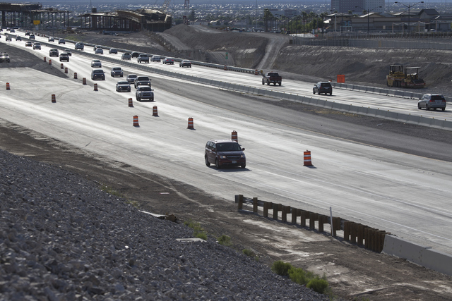 A motorist uses a new ramp that transitions northbound U.S. 95 traffic to eastbound 215 Beltway on Friday, May 27, 2016, in Las Vegas. Erik Verduzco/Las Vegas Review-Journal Follow @Erik_Verduzco