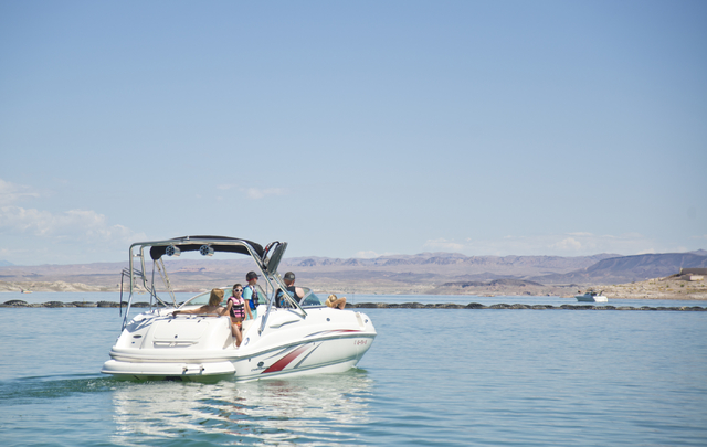 Visitors set out for a day on Lake Mead on Friday, May 27, 2016. Park staff expect thousands of visitors over Labor Day weekend. (Daniel Clark/Las Vegas Review-Journal) Follow @DanJClarkPhoto