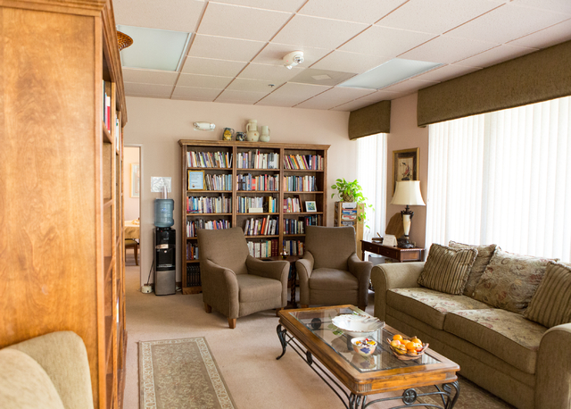 A view of the library area is shown within the Stillpoint Center for Spiritual Development at 8072 W. Sahara Ave. in Las Vegas Saturday, May 7, 2016. (Donavon Lockett/Las Vegas Review-Journal)