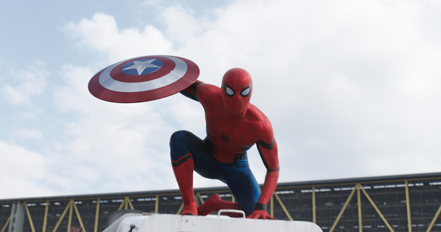 The Amazing Spider-Man cast swings into Hollywood - CBS News