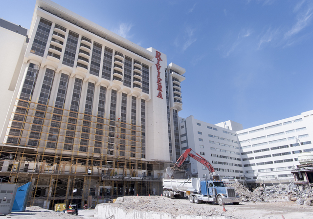 Reduced to rubble: Riviera's Monaco Tower imploded - Las Vegas Sun News