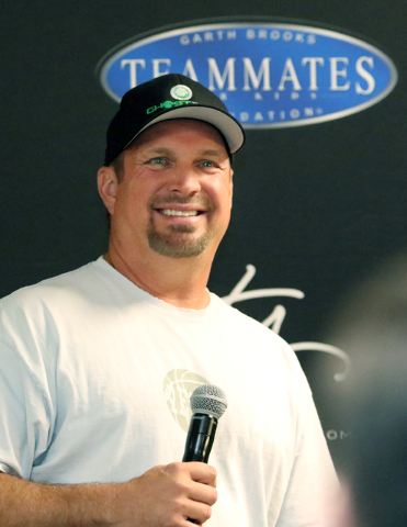 garth brooks baseball cap