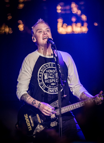 Matt Skiba of Blink-182 headlines The Joint on July 23, 2016, at the Hard Rock Hotel. (Erik Kabik)