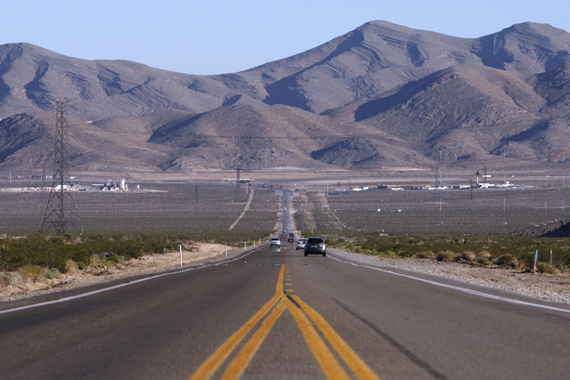 Highway 93 heads towards Interstate 15 near the Apex Industrial Park Thursday, Oct. 23, 2014. (Sam Morris/Las Vegas Review-Journal)