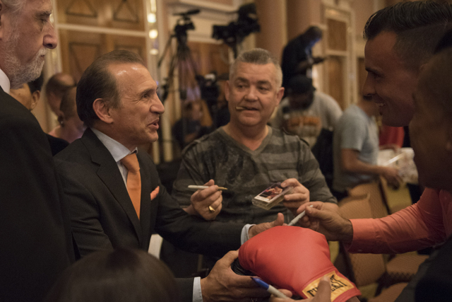 Boom Boom Mancini being inducted into national boxing hall of