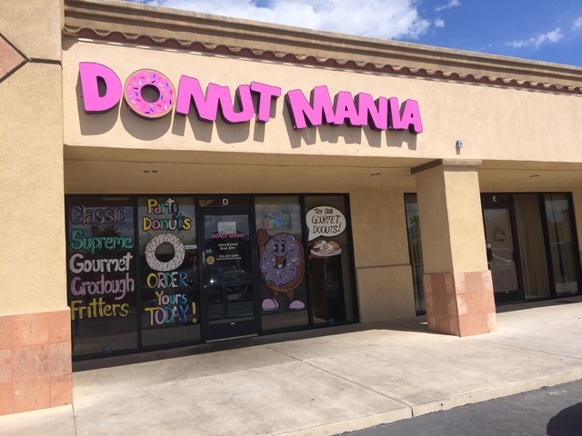 The exterior of Donut Mania's southwest Las Vegas location is seen at 4460 S. Durango Drive. The family hopes to open two more locations in the Summerlin or northwest valley. Jan Hogan/View