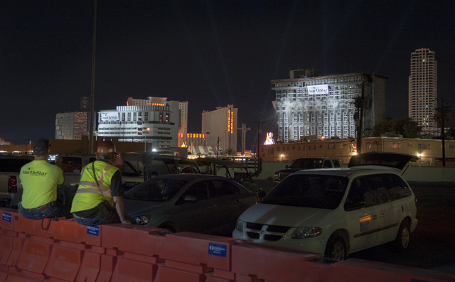 Las Vegas' Riviera Hotel & Casino reduced to rubble in overnight