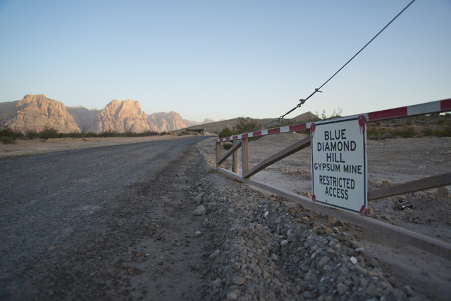 A road leads to the Blue Diamond Hill Gypsum mine near the town of Blue Diamond on Wednesday morning, Aug. 10, 2016. (Daniel Clark/Las Vegas Review-Journal) Follow @DanJClarkPhoto