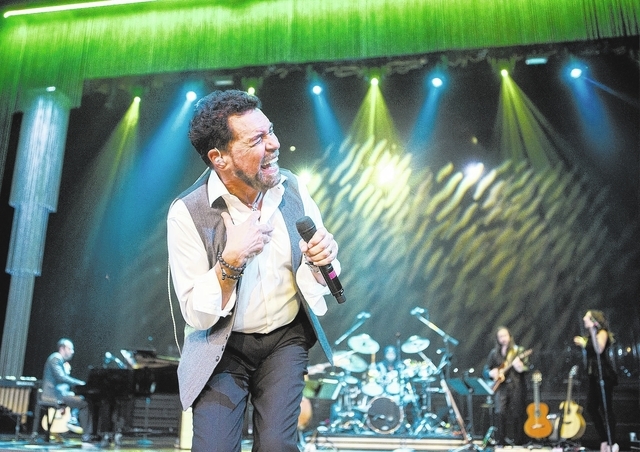 Entertainer Clint Holmes performs while rehearsing at the Palazzo Theater at Palazzo on Monday, July 11, 2016. Jeff Scheid/Las Vegas Review-Journal Follow @jeffscheid