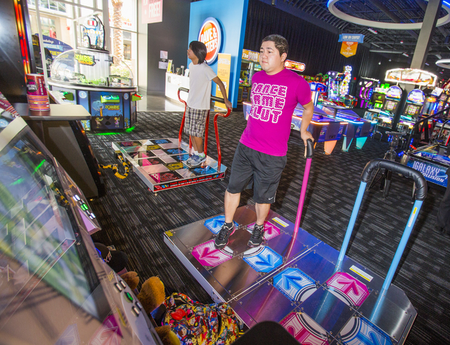 Dave & Buster's  Events - Arcade - Sports Bar and Restaurant