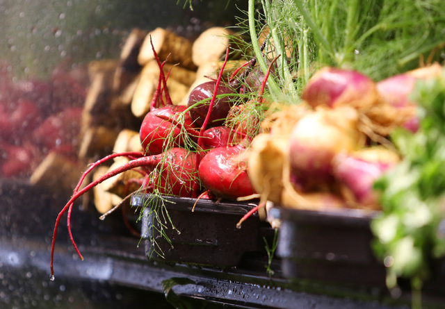 Beets are shown for sale with other root vegetables on the opening day of Natural Grocers at 6305 Simmons St. in North Las Vegas on Tuesday, Aug. 9, 2016. The Colorado-based grocery chain also ope ...