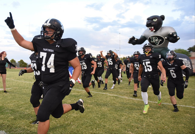 Friday Football Roundup: Raindrops cool Palo Verde as Wildcats roll