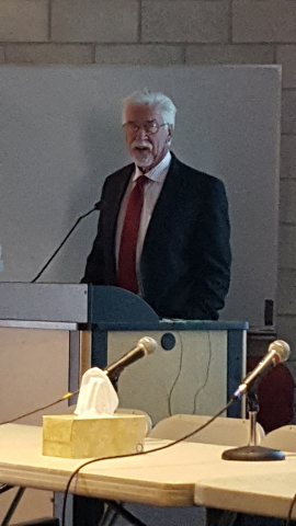 Dr. Dale Garrison of the Trauma Unit at UMC speaks July 16 during a Strangulation Seminar hosted by the Academy for Career Enhancement at UNLV. Special to View