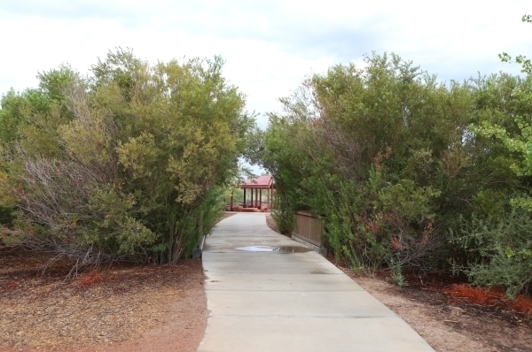 A paved Clark County Wetlands Park loop trail is seen at 7050 Wetlands Park Lane in Las Vegas on Friday, Aug. 8, 2015. BIZUAYEHU TESFAYE/LAS VEGAS REVIEW-JOURNAL FOLLOW HIM