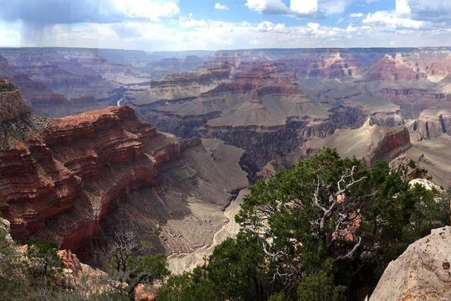 Overall view from the south Rim of the Grand Canyon near Tusayan, Arizona. (Charles Platiau/Reuters)