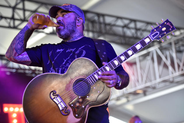 AARON LEWIS Shares Acoustic Version Of 'Let's Go Fishing' In Which