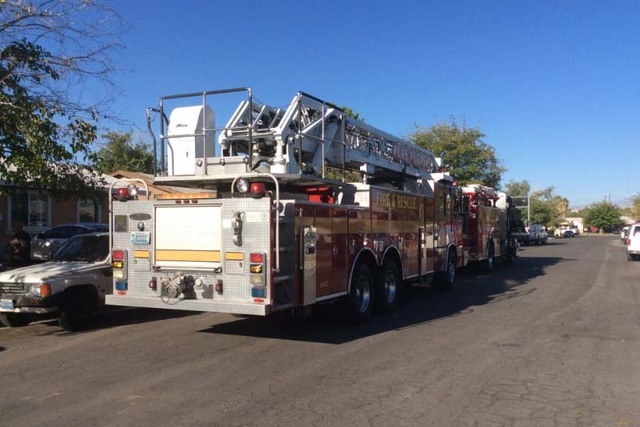 One man died in a house fire at 2300 Dori Ave. early Wednesday morning, Sept. 14, 2016. (Twitter/@LasVegasFD)