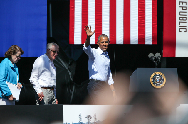 U.S. Sen. Dianne Feinstein, left, U.S. Sen. Harry Reid and President Barack Obama wave to the crowd at the 20th annual Tahoe Summit in Stateline on Wednesday, Aug. 31, 2016. (Cathleen Allison/Las  ...