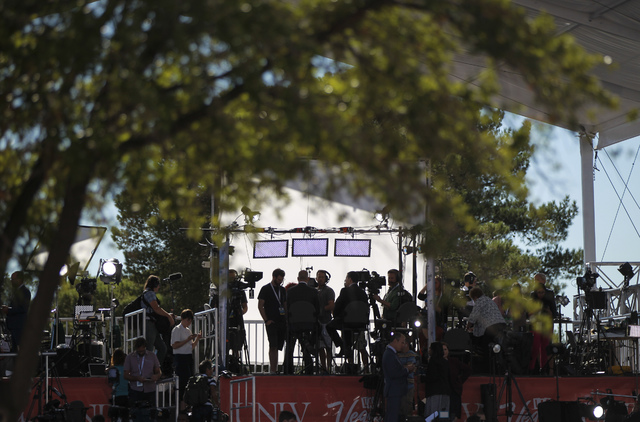 Members of the news media gather outside of the Thomas & Mack Center ahead of the third presidential debate at UNLV in Las Vegas on Wednesday, Oct. 19, 2016. Chase Stevens/Las Vegas Review-Jou ...