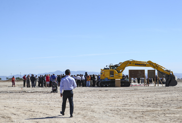 People arrive for the groundbreaking ceremony for the Las Vegas NHL expansion team's practice facility and headquarters in Las Vegas on Wednesday, Oct. 5, 2016. (Chase Stevens/Las Vegas Review-Jou ...