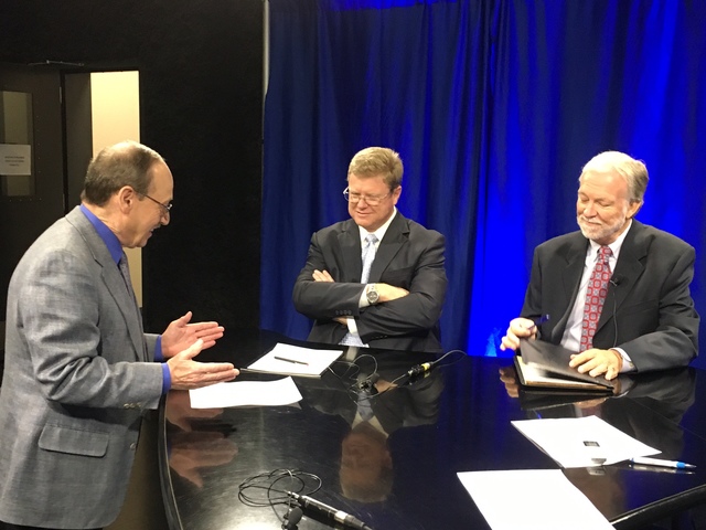 Nevada Newsmakers host Sam Shad chats with GOP Rep. Mark Amodei and Democratic CD2 candidate Chip Evans prior to a taped debate in Reno on Wednesday, Oct. 5, 2016. Sean Whaley/Las Vegas Review-Journal